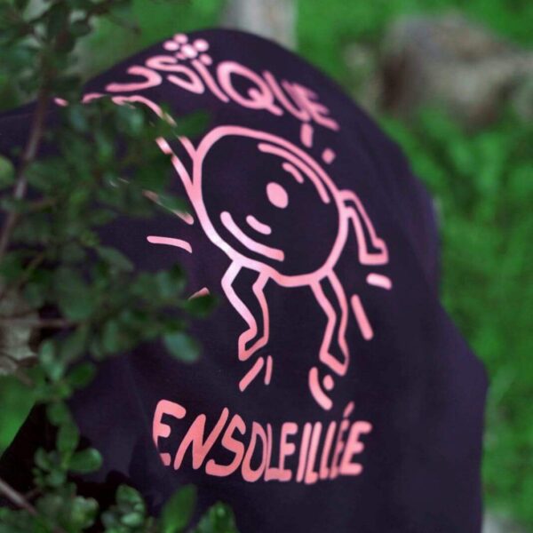 hoodie musique ensoleillée dos zoom